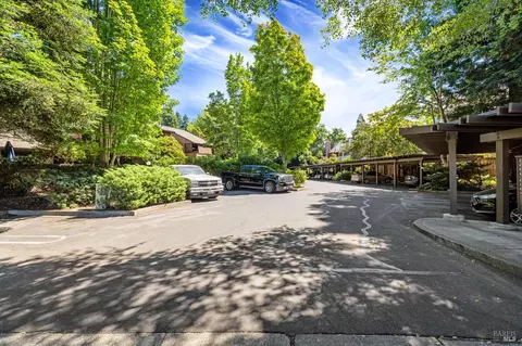 Exterior - 14 Arbor Ct, Cotati, CA 94931 photo 7 of 9