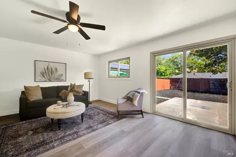 136 Edgemont Ave, Vallejo, CA 94590 photo 17