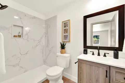 136 Edgemont Ave, Vallejo, CA 94590 photo 23