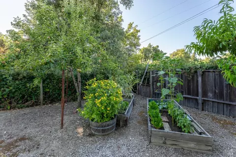 1272 Locust St, Willits, CA 95490 photo 38