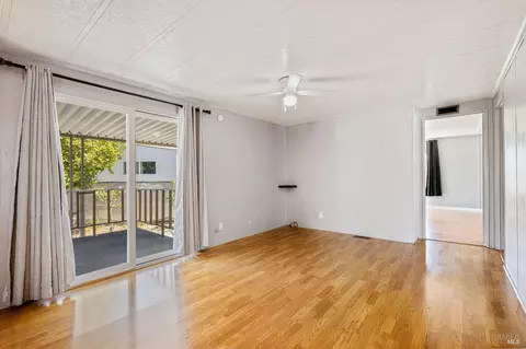 131 Chevy Chase Ct, Fairfield, CA 94533 photo 6