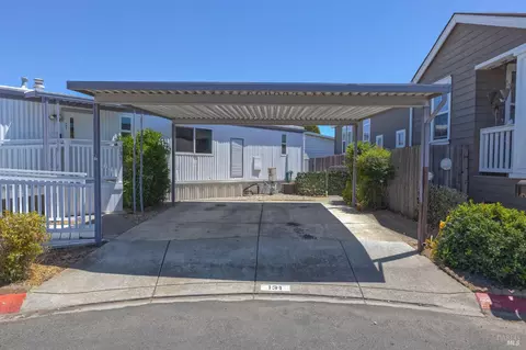 131 Chevy Chase Ct, Fairfield, CA 94533 photo 2