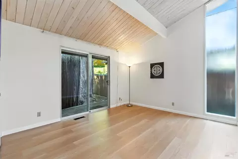 Living - 101 Bothin Rd, Fairfax, CA 94930 photo 5 of 5