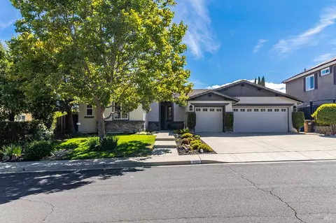 466 Arguello Dr, Benicia, CA 94510