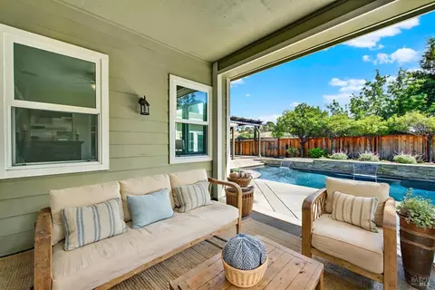 Exterior - 4608 Orchestra Pl, Fairfield, CA 94534 photo 11 of 32