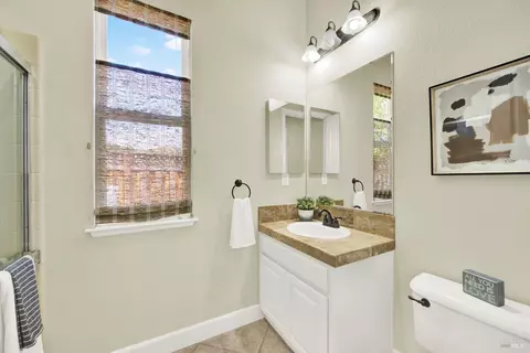 Bath - 4608 Orchestra Pl, Fairfield, CA 94534 photo 1 of 5