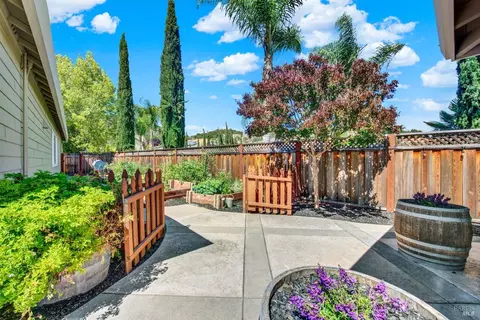 Exterior - 4608 Orchestra Pl, Fairfield, CA 94534 photo 28 of 32