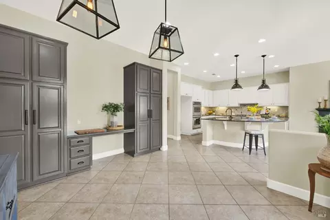 Entry Way - 4608 Orchestra Pl, Fairfield, CA 94534 photo 5 of 7