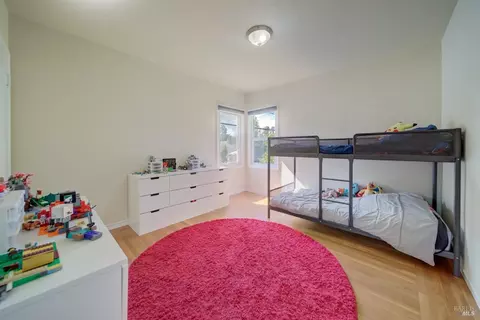 Bedroom - 161 Edgemont Ave, Vallejo, CA 94590 photo 3 of 3