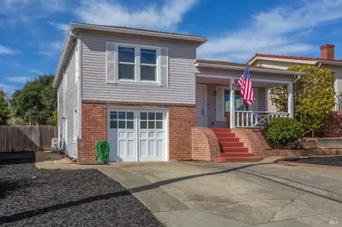 Exterior - 161 Edgemont Ave, Vallejo, CA 94590 photo 4 of 9