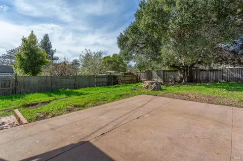 Exterior - 161 Edgemont Ave, Vallejo, CA 94590 photo 6 of 9