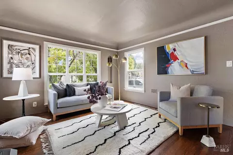 Living - 47 Muller St, Vallejo, CA 94590 photo 1 of 1