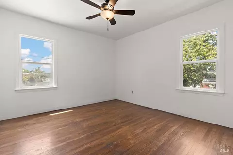 Bedroom - 47 Muller St, Vallejo, CA 94590 photo 2 of 3