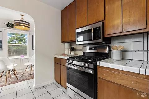 Kitchen - 47 Muller St, Vallejo, CA 94590 photo 2 of 5