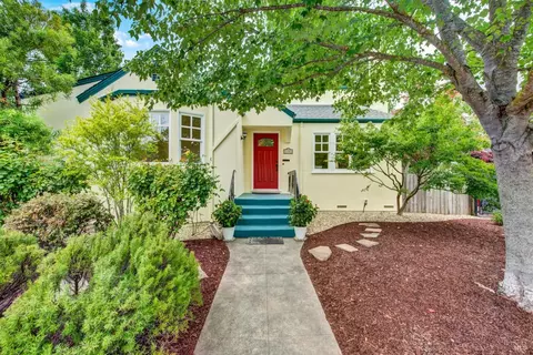 1751 Coleman St, Napa, CA 94559