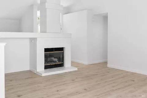 Living - 6137 Amie Dr, Windsor, CA 95492 photo 3 of 6