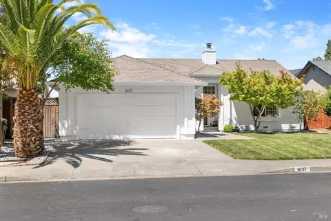 Exterior - 6137 Amie Dr, Windsor, CA 95492 photo 5 of 6