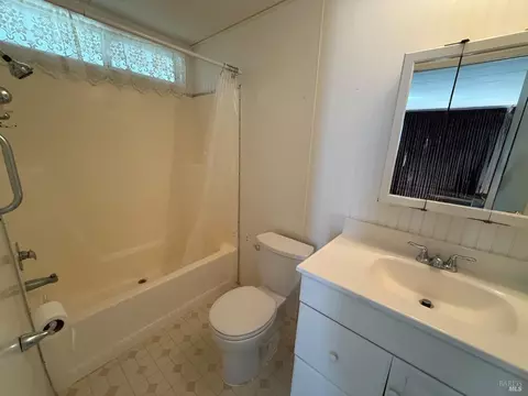8317 Blue Spruce Way, Windsor, CA 95492 photo 32