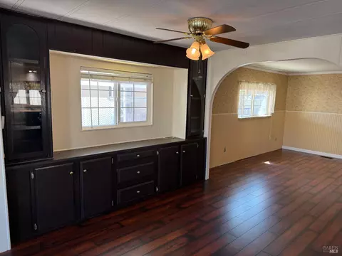 8317 Blue Spruce Way, Windsor, CA 95492 photo 10