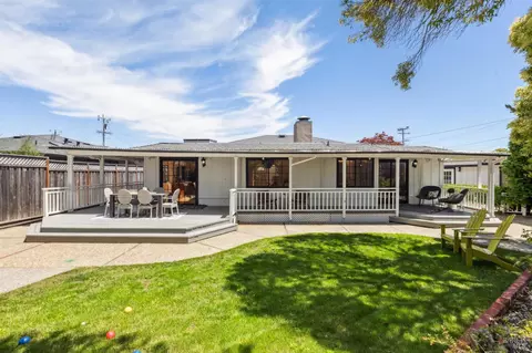 122 Golden Hind Psge, Corte Madera, CA 94925