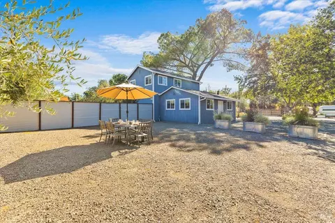 Exterior - 10150 Los Amigos Rd, Windsor, CA 95492 photo 8 of 27