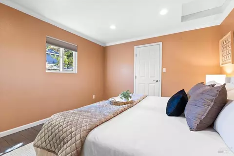Bedroom - 10150 Los Amigos Rd, Windsor, CA 95492 photo 8 of 9