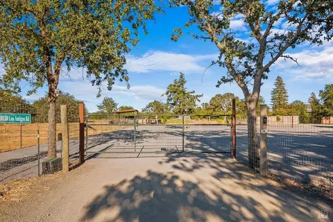 Exterior - 10150 Los Amigos Rd, Windsor, CA 95492 photo 26 of 27