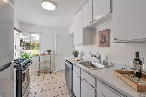 337 Alhambra Ave, Vallejo, CA 94591 photo 12