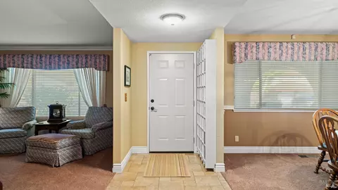 Entry Way - 703 Mustang Ct, Fairfield, CA 94533 photo 2 of 3