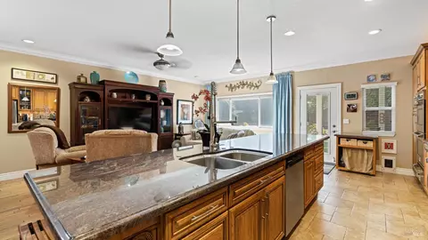 Kitchen - 703 Mustang Ct, Fairfield, CA 94533 photo 2 of 4