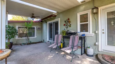 Exterior - 703 Mustang Ct, Fairfield, CA 94533 photo 3 of 12