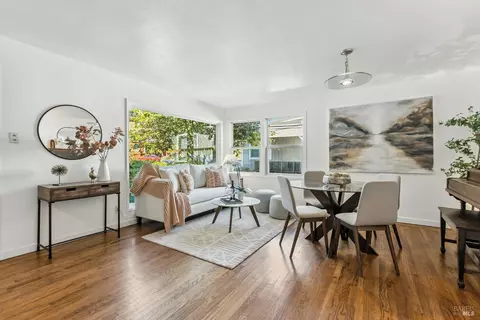 651 Plum St, Novato, CA 94945