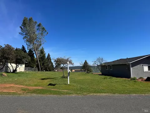 10699 Fairway Dr, Kelseyville, CA 95451