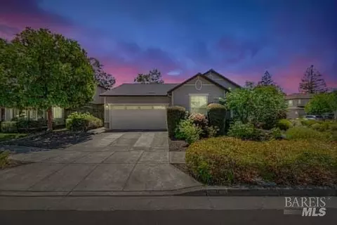 969 Tesoro Ln, Santa Rosa, CA 95409