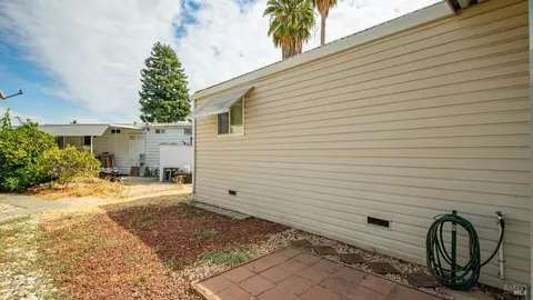 182 Lemon Tree Cir, Vacaville, CA 95687 photo 48