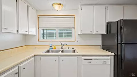 182 Lemon Tree Cir, Vacaville, CA 95687 photo 19