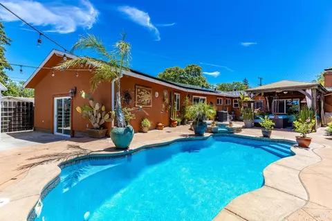 3500 Beckworth Dr, Napa, CA 94558