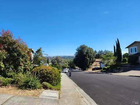 View/Area - 272 Woodridge Dr, Vallejo, CA 94591 photo 1 of 1