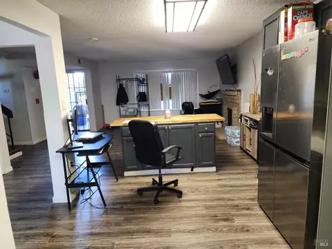 Kitchen - 272 Woodridge Dr, Vallejo, CA 94591 photo 3 of 3