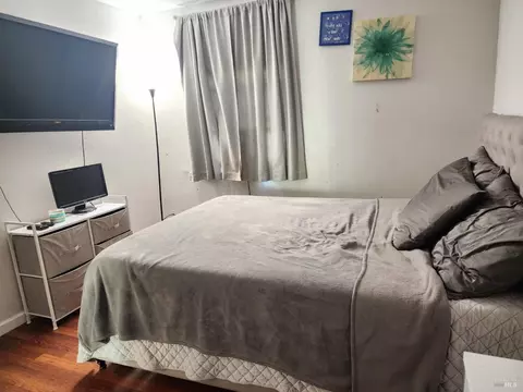 Bedroom - 272 Woodridge Dr, Vallejo, CA 94591 photo 3 of 3