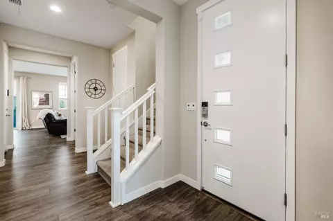 4472 Tahiti Dr, Fairfield, CA 94533