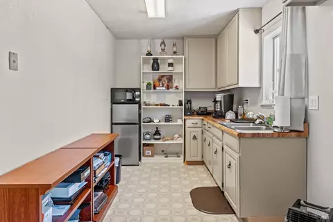 Kitchen - 3500 Chinquapin Dr, Willits, CA 95490 photo 6 of 6