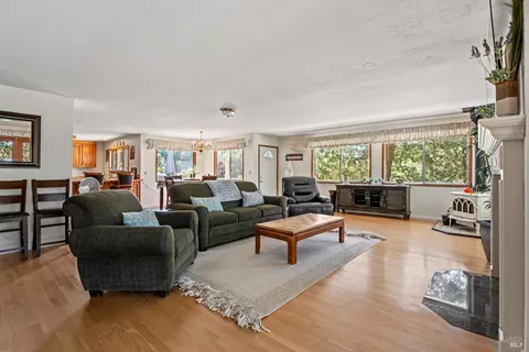 Living - 3500 Chinquapin Dr, Willits, CA 95490 photo 2 of 6