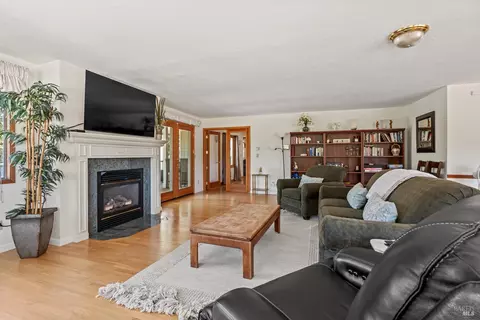 Living - 3500 Chinquapin Dr, Willits, CA 95490 photo 1 of 6