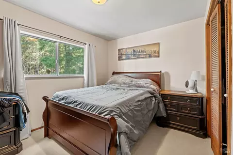 Bedroom - 3500 Chinquapin Dr, Willits, CA 95490 photo 6 of 6
