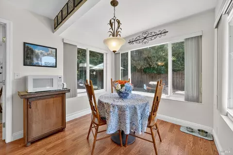 Dining - 791 Persimmon Pl, Fairfield, CA 94533 photo 5 of 7