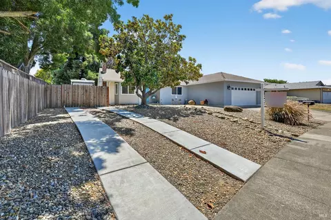 Exterior - 791 Persimmon Pl, Fairfield, CA 94533 photo 11 of 11
