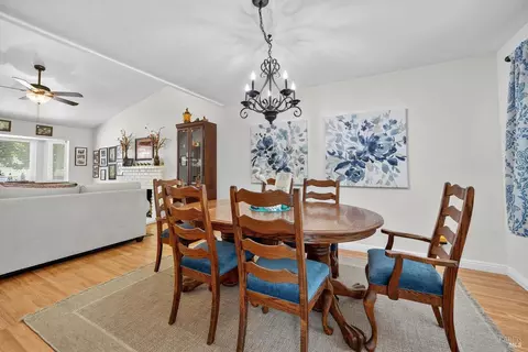 Dining - 791 Persimmon Pl, Fairfield, CA 94533 photo 4 of 7