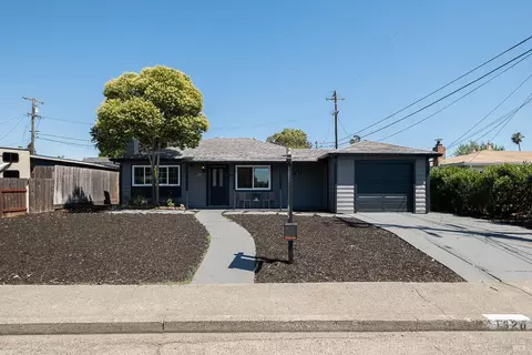 1320 Mcgregor Ave, Petaluma, CA 94954