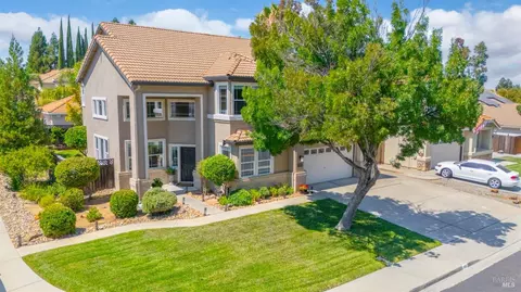 953 Cashel Cir, Vacaville, CA 95688